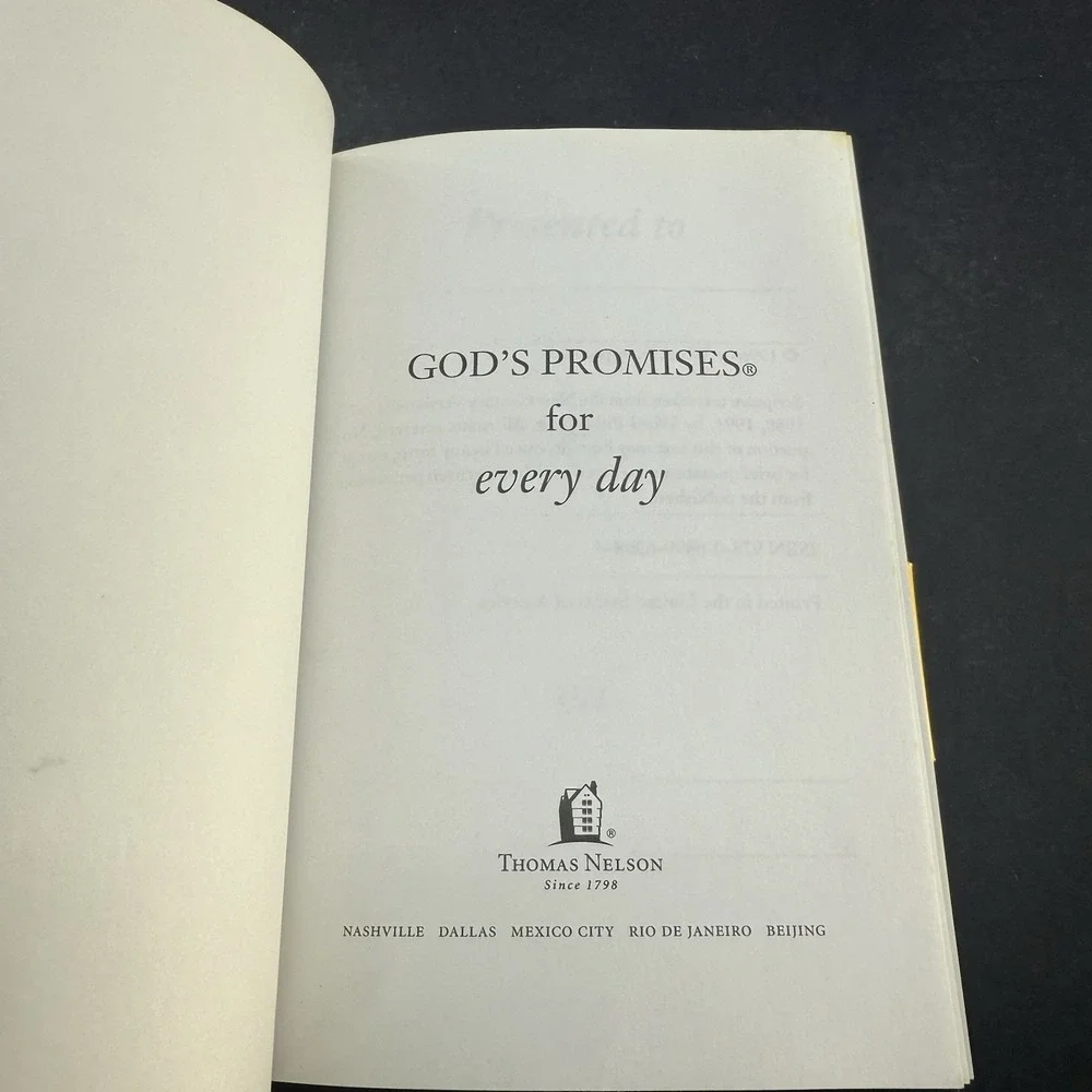 God's Promises for Every Day-New Century Version Thomas Nelson Pocket Paperback